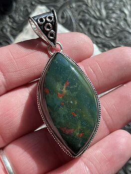 Green and Red Bloodstone Heliotrope Crystal Stone Jewelry Pendant #h77Qj68GDTo