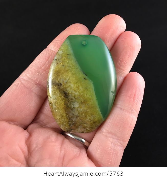 Green and Yellow Druzy Agate Stone Jewelry Pendant - #eQnWKc8Y6F4-1