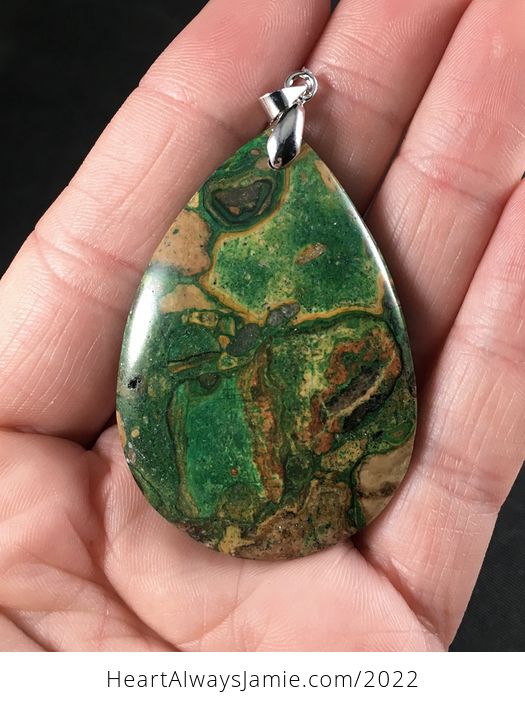 Green Choi Finches Malachite Stone Pendant Necklace - #neIumhYPRLs-1