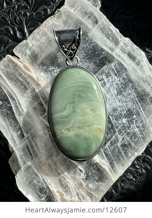 Green Imperial Jasper Crystal Stone Jewelry Vintage Styled Pendant - #IyN4KqJANgE-1