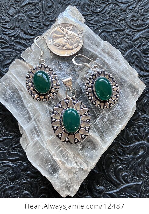 Green Onyx Chalcedony Crystal Stone Jewelry Pendant and Earrings Set - #0VFXCicuj3w-4