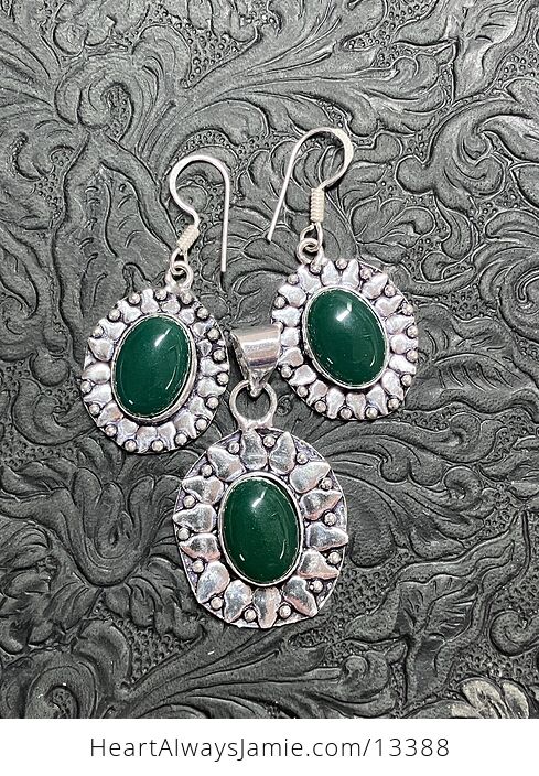 Green Onyx Chalcedony Crystal Stone Jewelry Pendant and Earrings Set - #Q3BeHHgHN6g-2