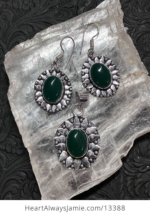 Green Onyx Chalcedony Crystal Stone Jewelry Pendant and Earrings Set - #Q3BeHHgHN6g-4