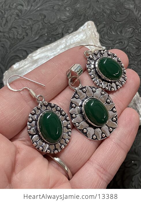 Green Onyx Chalcedony Crystal Stone Jewelry Pendant and Earrings Set - #Q3BeHHgHN6g-6