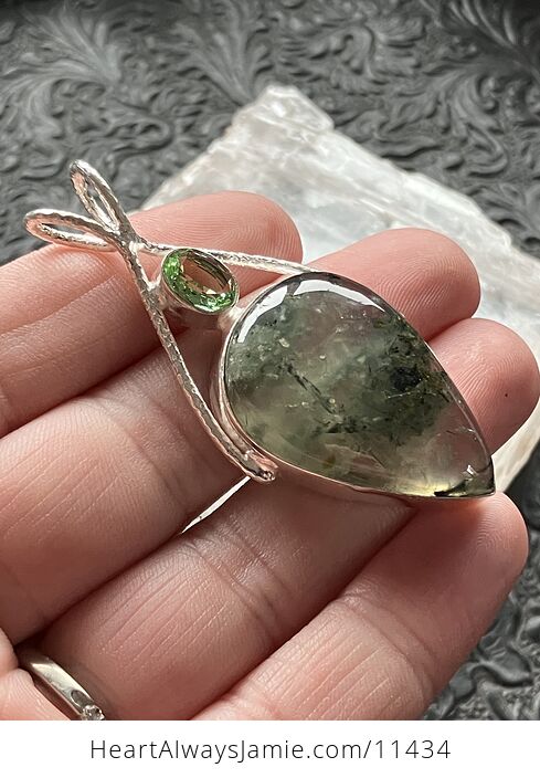 Green Prehnite with Epidote and Faceted Green Gem Crystal Stone Jewelry Pendant - #xfpxon7LRkQ-3