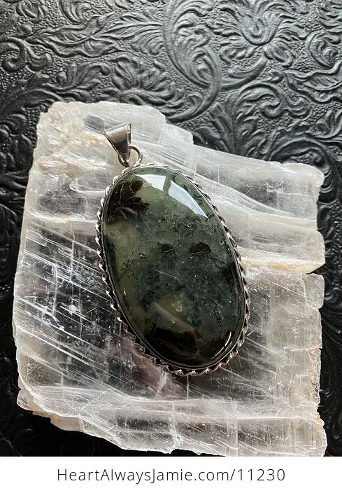 Green Prehnite with Epidote Crystal Stone Jewelry Pendant - #9xCBOg7zKI8-1