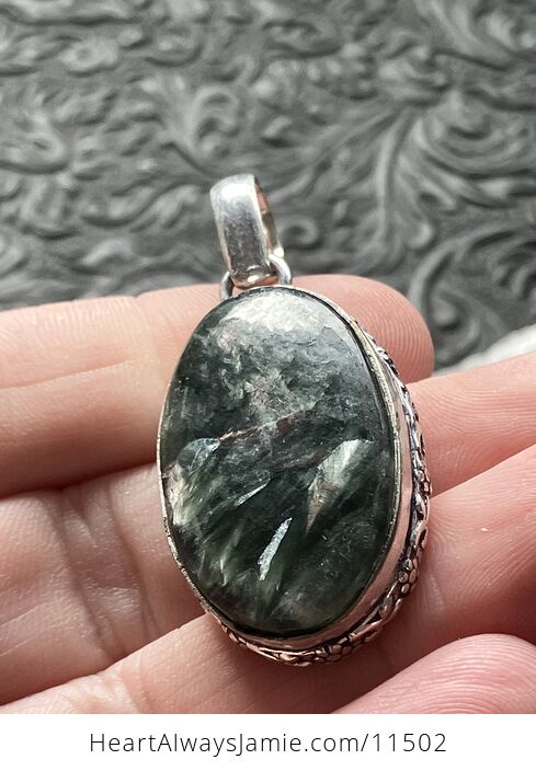 Green Seraphinite Stone Jewelry Crystal Pendant - #lBN0A6a9qK4-4