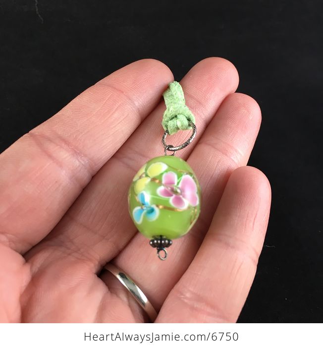 Green Spring Time Floral Lampwork Glass Jewelry Pendant Necklace - #tFowyjYN9Qg-2