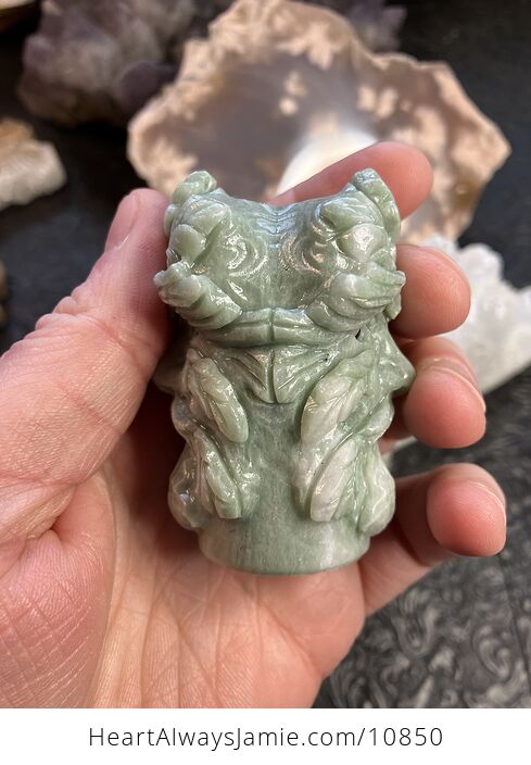Green Xiu Yan Jade Crystal Carving of the Green Man or Foliate Head Tree God with Two Faces - #tEF7tUqweWM-3