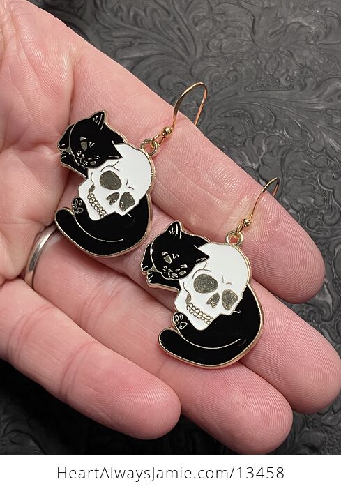 Halloween Black Cat Curled Around Skull Witchy Earrings - #h4LJJVTAMJ4-3