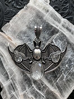 Halloween Flying Vampire Bat Colorless Topaz Gemstone Crystal Jewelry Pendant Charm #itrc6eXWUtA