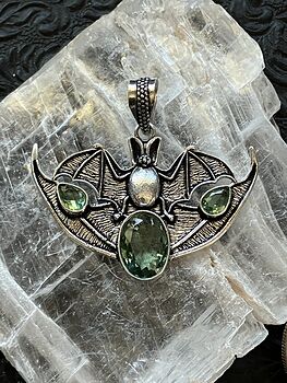 Halloween Flying Vampire Bat Peridot Gemstone Crystal Jewelry Pendant Charm #6BjtOm0Zha8