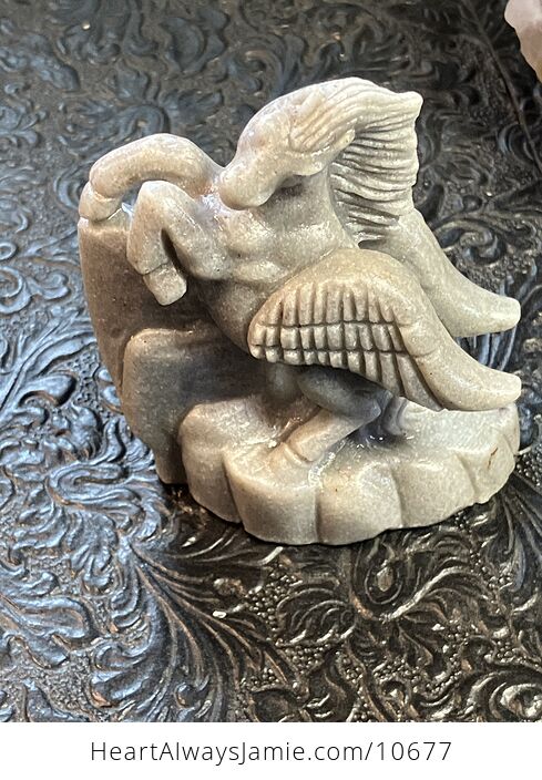 Hand Carved Crystal Stone Pegasus Quartzite Figurine - #rJa4Cn1vHxE-2
