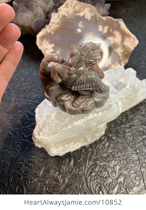 Hand Carved Crystal Stone Pegasus Quartzite Figurine - #rZ6gC4SRLHw-6
