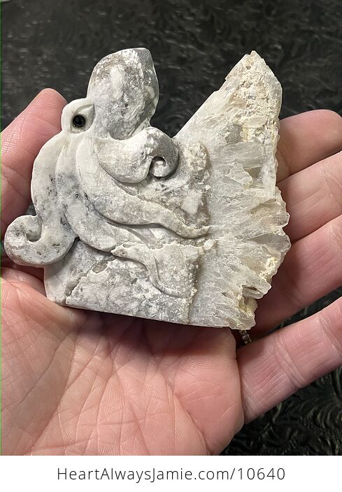 Hand Carved Dual Sided Quartz Crystal Stone Octopus Figurine - #VBgNa3JL6cU-3