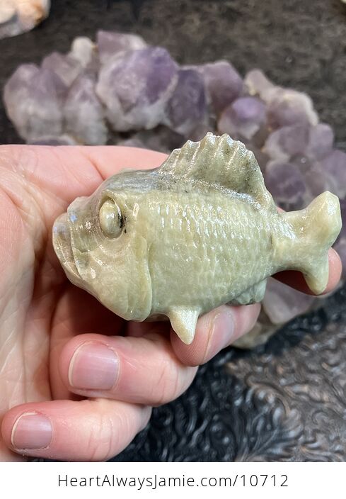 Hand Carved Jade Crystal Stone Fish Figurine - #OFvaujUD95g-1