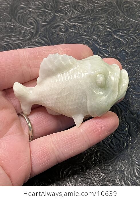 Hand Carved Jade Crystal Stone Fish Figurine - #gSdiLleFR4w-1