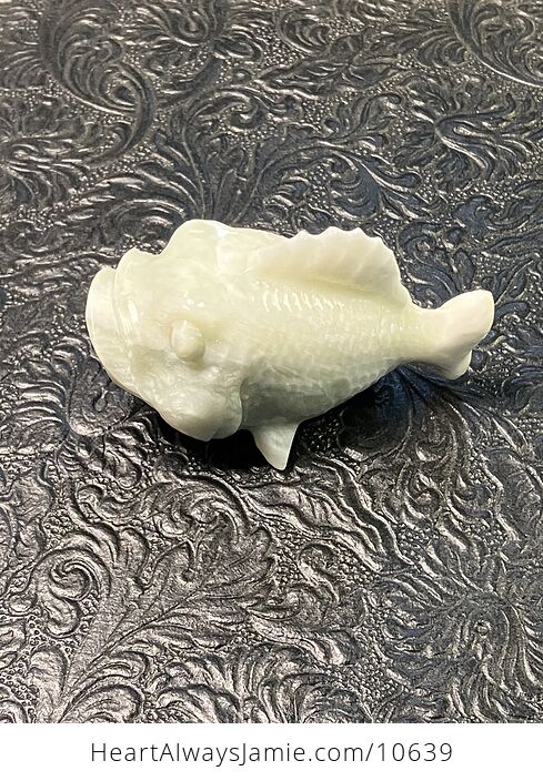 Hand Carved Jade Crystal Stone Fish Figurine - #gSdiLleFR4w-6