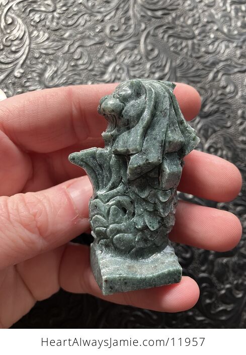 Hand Carved Merlion Figurine in Green Jade Crystal Stone - #3MA5fdwUcqY-1
