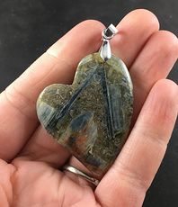 Heart Shaked Kyanite Stone Pendant #w8SAJbxJdY4