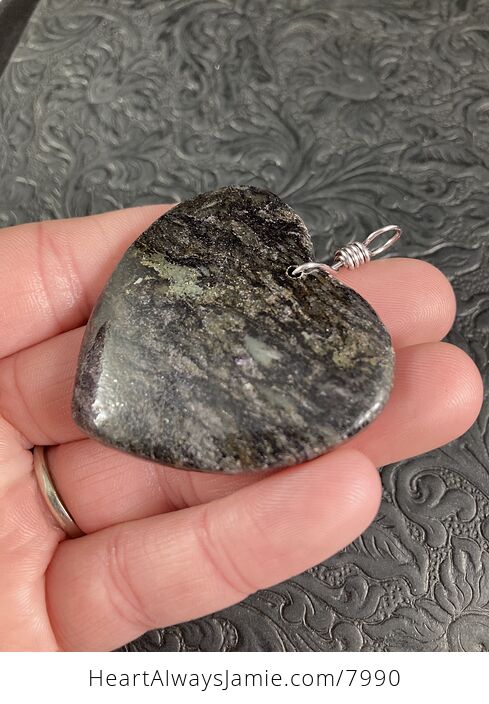 Heart Shaped Black and Pyrite Jasper Stone Jewelry Pendant - #FLOFIIK9Epo-6