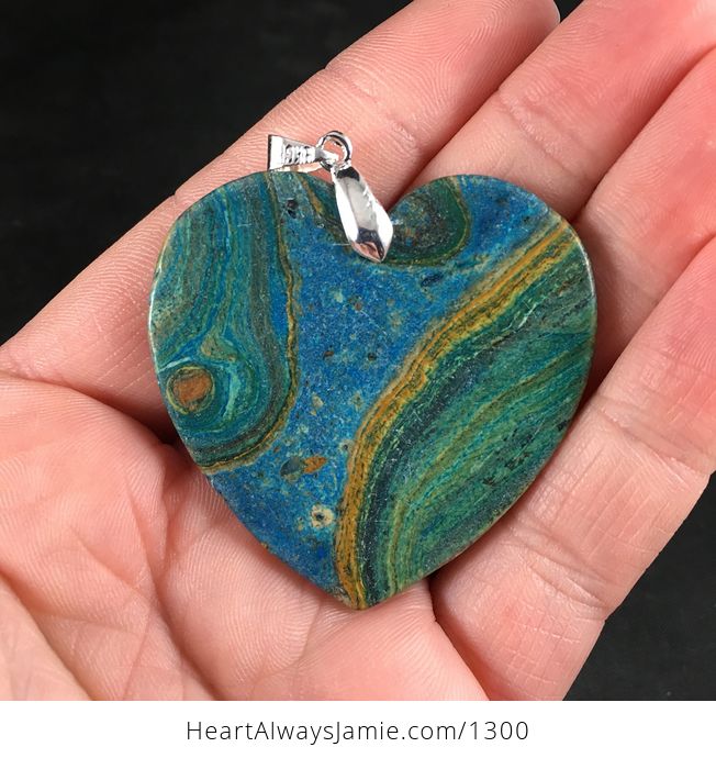Heart Shaped Blue Green and Orange 34river Landscape34 Malachite Stone Pendant Necklace - #N0wN9RaM3rM-2