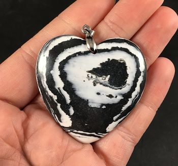 Heart Shaped Synthetic Black and White Stone Pendant #8uobqXVjeiI