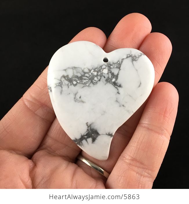 Heart Shaped White Howlite Stone Jewelry Pendant - #I5YxZl5CcNc-1