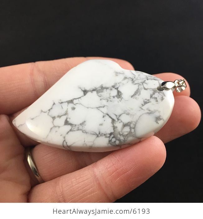 Heart Shaped White Howlite Stone Jewelry Pendant - #xEIu93RVwPY-3