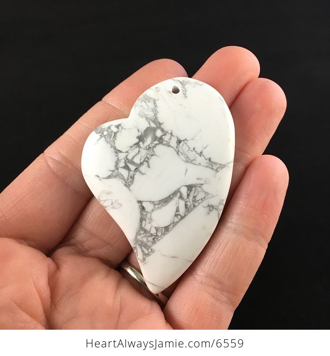 Heart Shaped White Howlite Stone Jewelry Pendant - #yP3loSccRx8-1