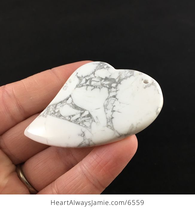 Heart Shaped White Howlite Stone Jewelry Pendant - #yP3loSccRx8-3