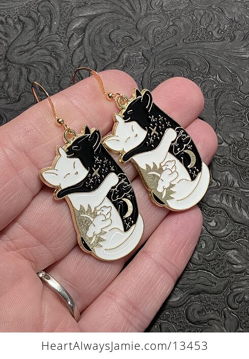 Hugging White and Black Celestial Cat Earrings - #XxsMaTPgkX8-2