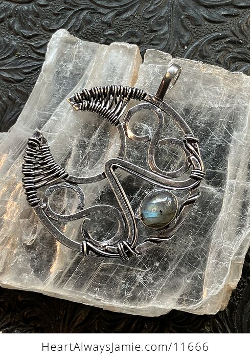 Infinity Crescent Moon Labradorite Stone Crystal Jewelry Pendant - #ENCYhBohvEo-4