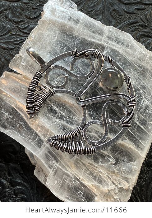 Infinity Crescent Moon Labradorite Stone Crystal Jewelry Pendant - #ENCYhBohvEo-3