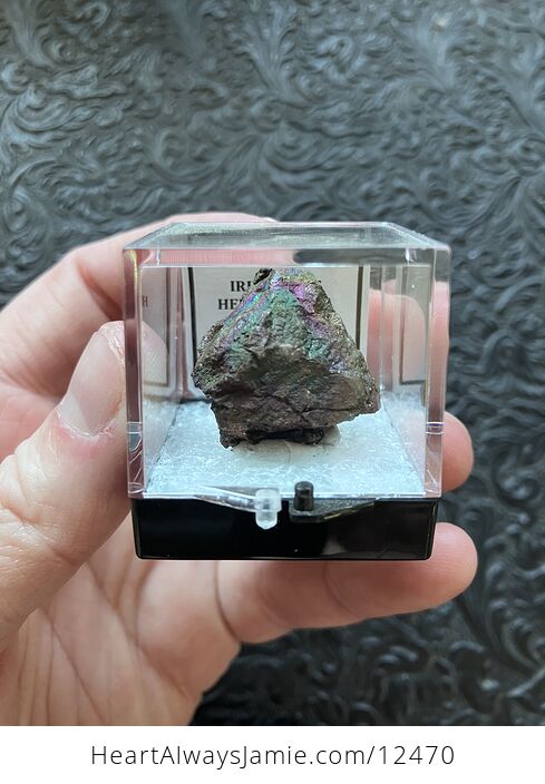 Iridescent Hematite Turgite Graves Mountain Thumbnail Crystal Specimen Perky Box - #NO5UZRBAarI-2