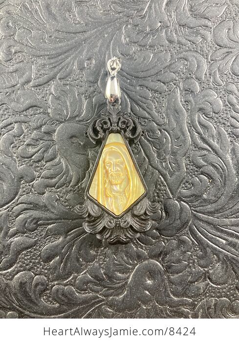 Jesus Mother of Pearl and Wood Jewelry Pendant - #af2jp2lG0Tg-3