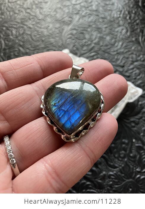 Labradorite Crystal Stone Jewelry Pendant - #QvA90x0vIDI-6