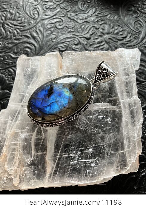 Labradorite Crystal Stone Jewelry Pendant - #wgUmeqwEhZM-1