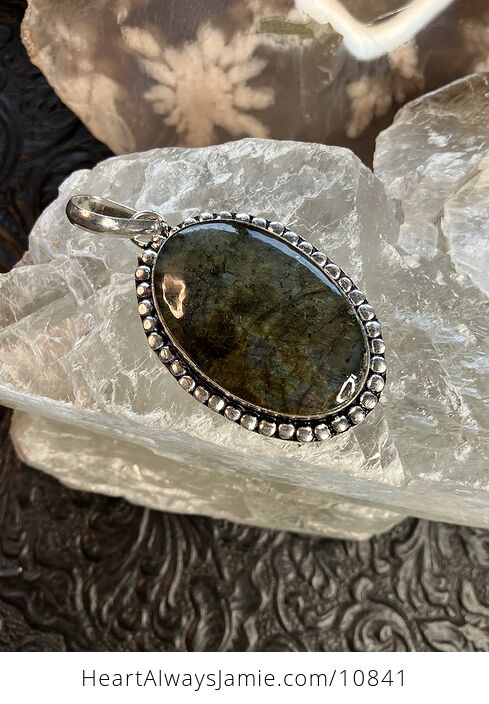 Labradorite Gemstone Crystal Jewelry Swirl Pendant - #QrxbJkAMugo-5