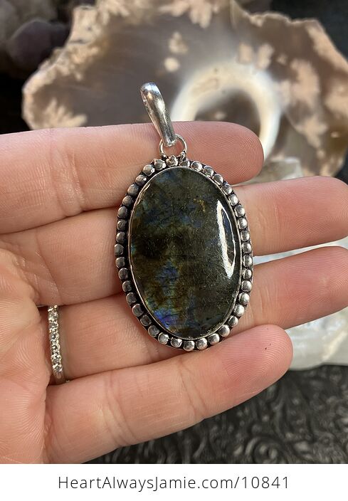 Labradorite Gemstone Crystal Jewelry Swirl Pendant - #QrxbJkAMugo-2