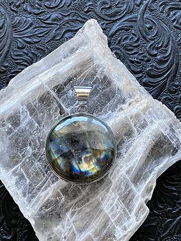 Labradorite Pendant Crystal Stone Jewelry #eyZ9pQL4V1I