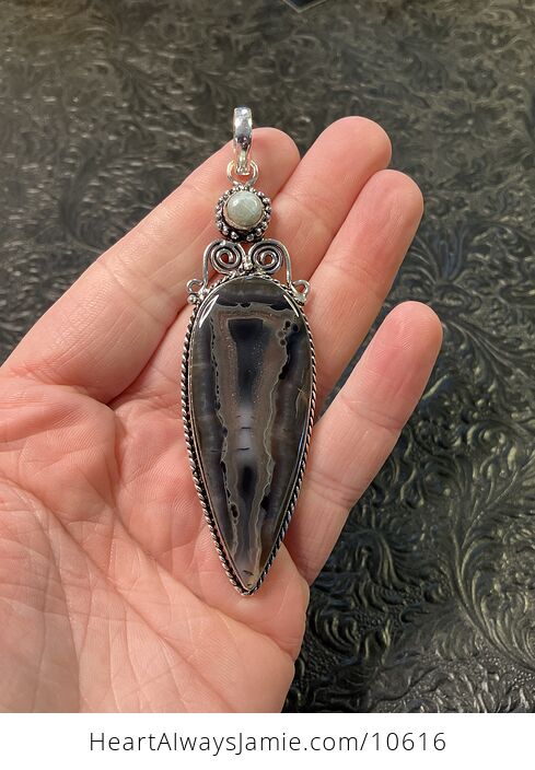 Large Agate Stone Crystal Pendant Jewelry Discount Due to Chip - #wx2MsxGFtr4-2