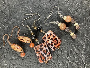 Lot of 3 Pairs of Leopard and Jungle Print Earrings #UfCq1uMrrgo