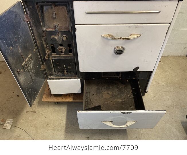Montag Duchess Wood Fuel Cooking Range - #70Eua2YMVow-5