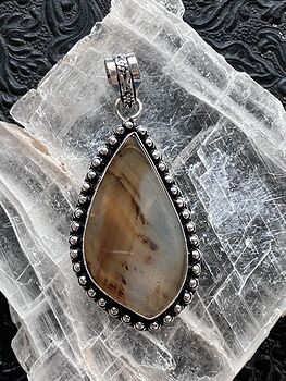 Montana Agate Chalcedony Crystal Stone Jewelry Pendant #KpkcMg6JZWE