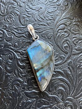 Natural Blue Flash Labradorite Crystal Stone Jewelry Pendant #hsZ7yfoeUU0