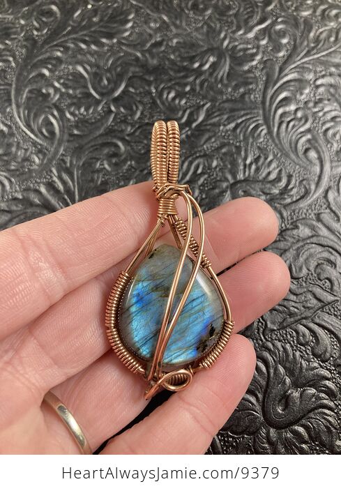 Natural Blue Flash Labradorite Crystal Stone Jewelry Pendant - #6hPqnQDfef4-1