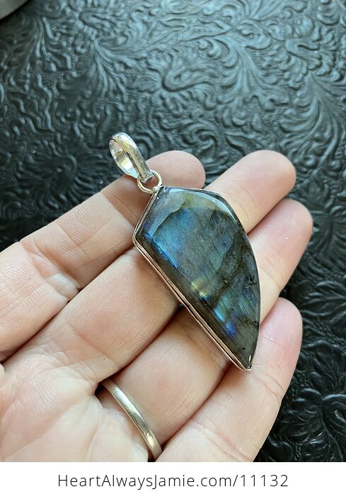Natural Blue Flash Labradorite Crystal Stone Jewelry Pendant - #hsZ7yfoeUU0-3