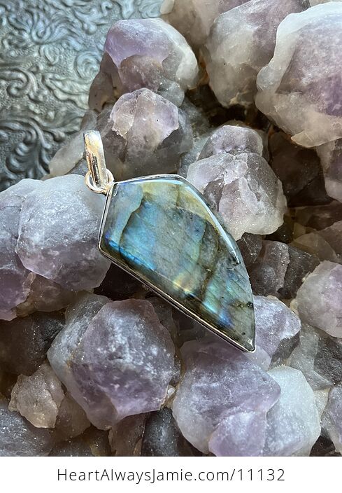 Natural Blue Flash Labradorite Crystal Stone Jewelry Pendant - #hsZ7yfoeUU0-9