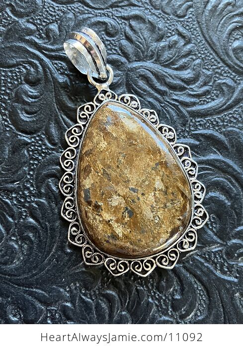 Natural Bronzite Crystal Stone Jewelry Pendant with Hearts - #fWLRgnuKwdA-7